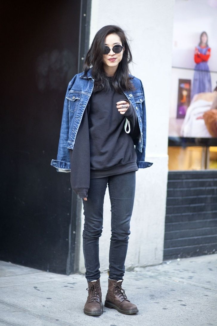 Colour outfit with jean jacket, trousers, denim: Denim Outfits,  Jean jacket,  Street Style  