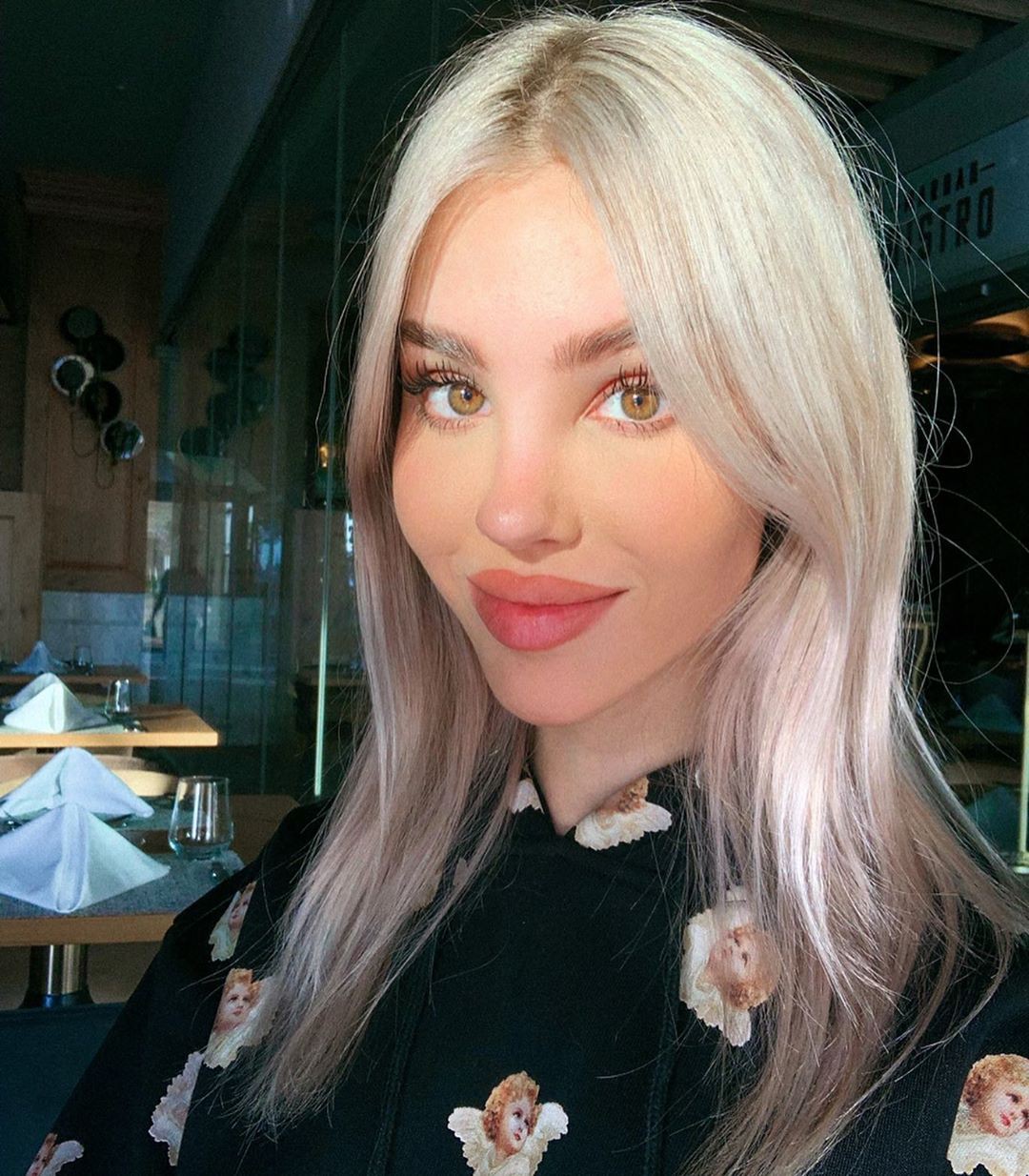 Maria Domark blond hairstyle, Cute Face, Natural Lips: Long hair,  Blonde Hair,  Hairstyle Ideas,  Cute Girls Instagram,  Cute Instagram Girls  