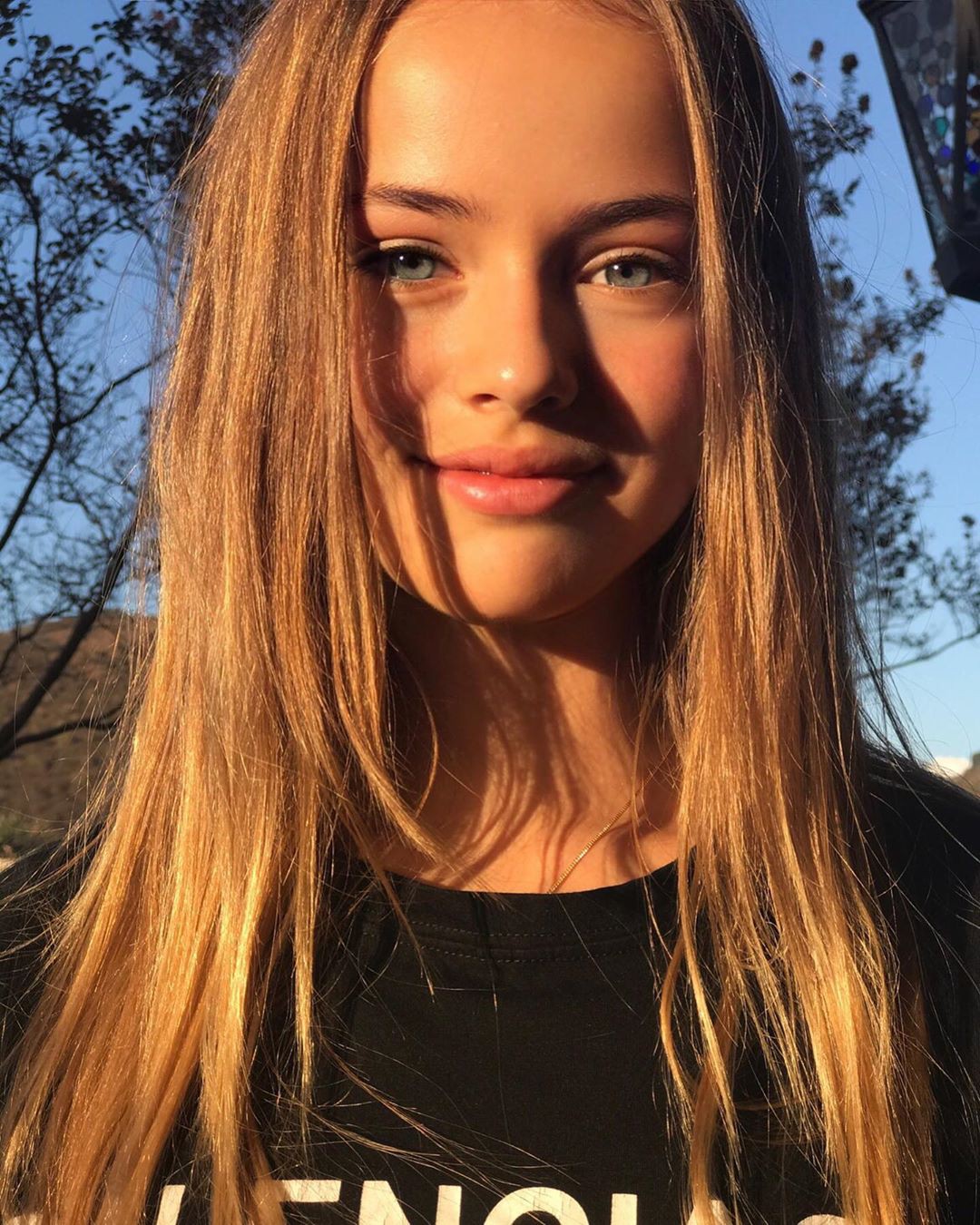 Kristina Pimenova natural blong hairs, Beautiful Girl Cute Face, Lips Smile