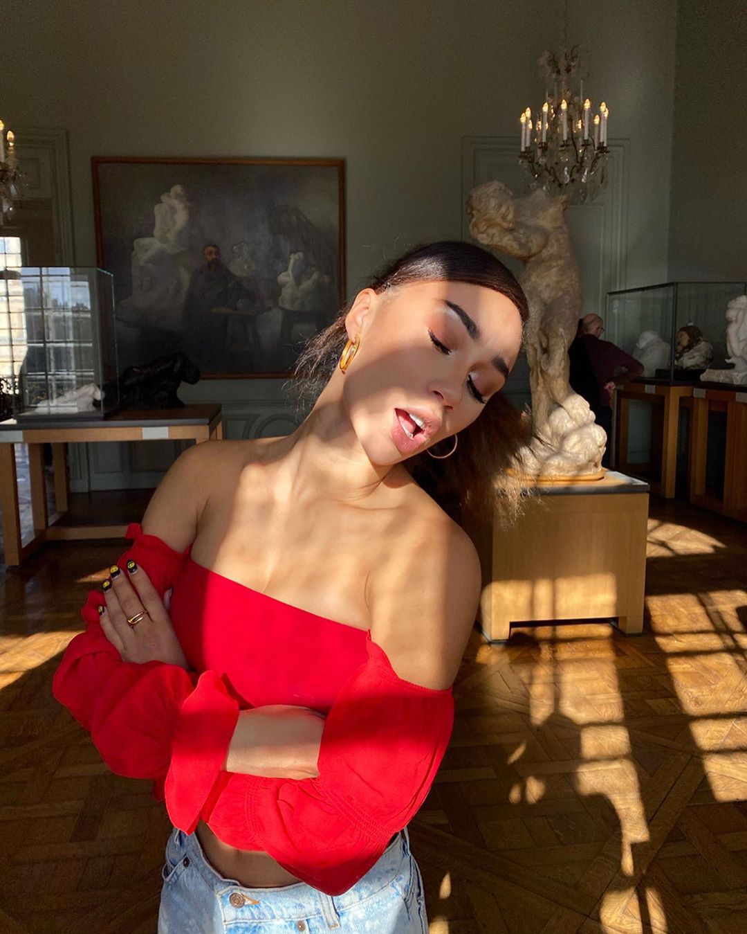 Eva Gutowski, room: Eva Gutowski Instagram,  Hot Eva Gutowski  