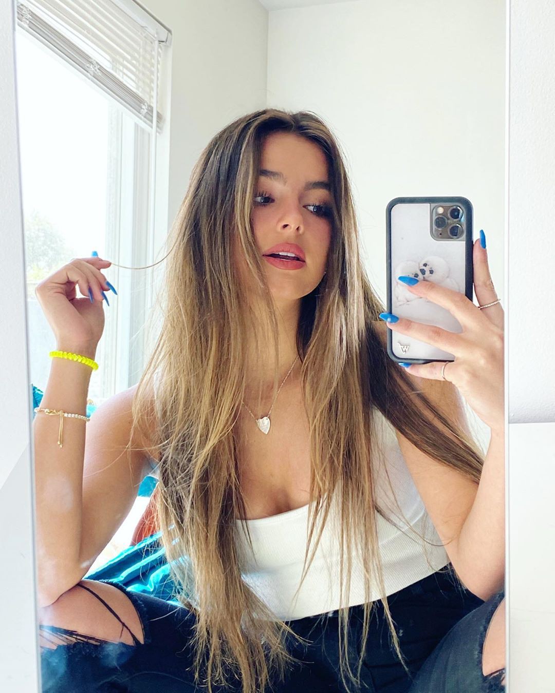 Addison Rae fashion photography, blond hairs, Natural Glossy Lips: Long hair,  Brown hair,  Blonde Hair,  Hairstyle Ideas,  Cute Instagram Girls,  Addison Rae Instagram  