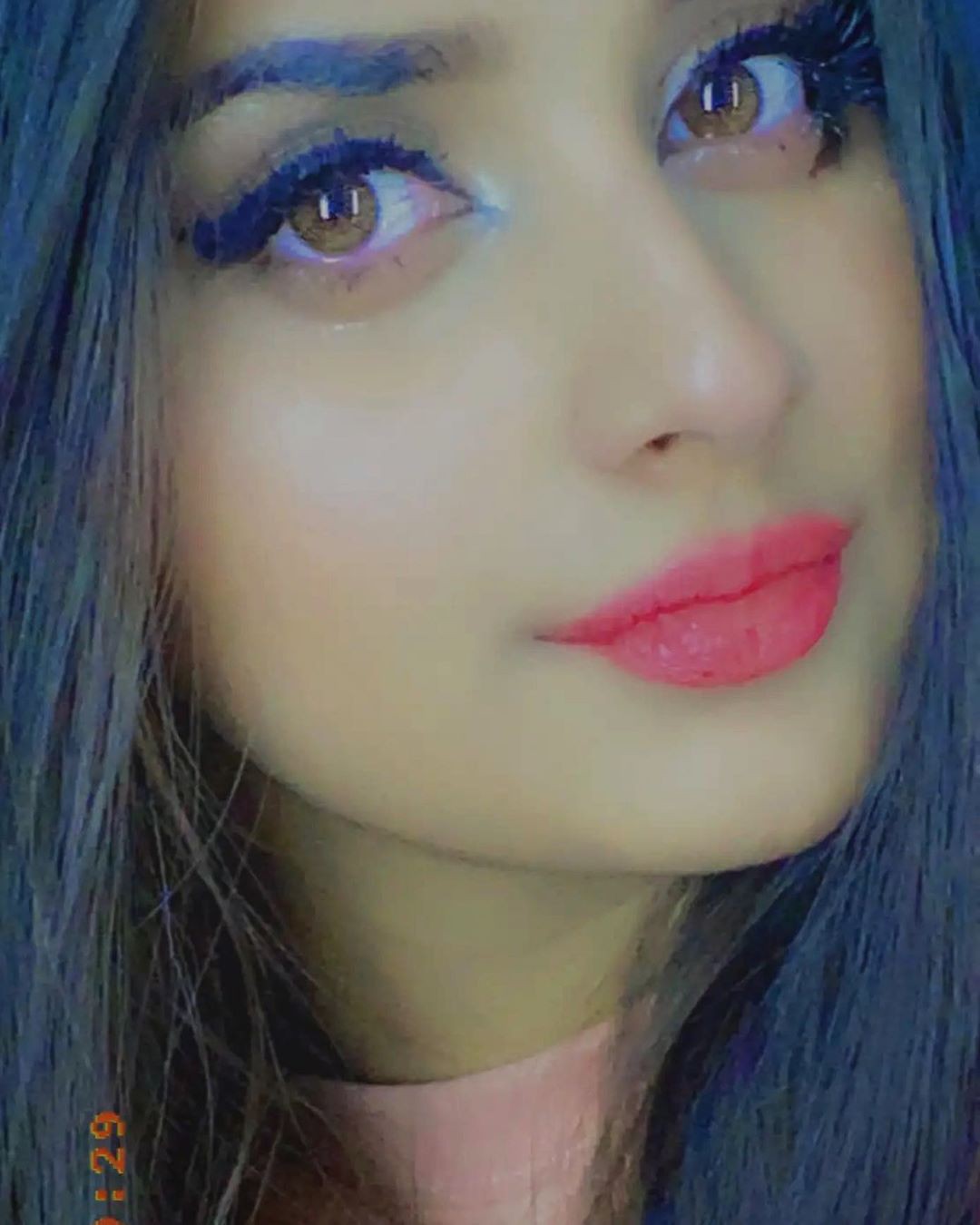 Alishbah Anjum Face Makeup, Beautiful Lips, Hairstyle For Girls: Cute Girls Instagram,  Cute Instagram Girls,  Alishbah Anjum Instagram  