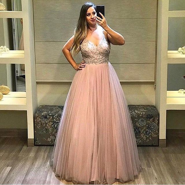 Pink outfit with bridal party dress, cocktail dress, wedding dress: party outfits,  Cocktail Dresses,  Wedding dress,  Evening gown,  Ball gown,  Formal wear,  Bridal Party Dress,  Pink Outfit,  Curvy Prom Dresses  