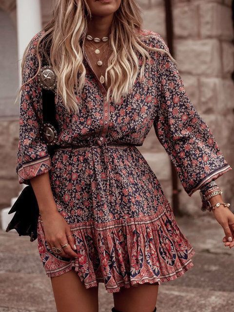 Bohemian style floral printed midi dresses: Casual Outfits,  Bohemian style,  Boho Dress,  Brown Outfit,  Printed Outfits  