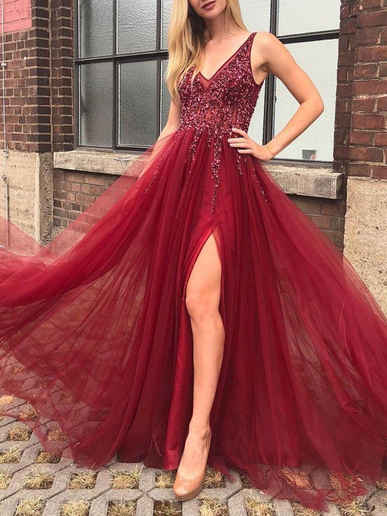 Red trendy clothing ideas with evening gown, gown: Evening gown,  Ball gown,  fashion model,  Prom Dresses,  Haute couture,  Formal wear,  Red Outfit  