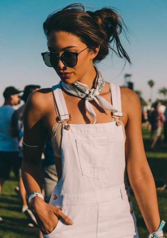 Yvette Arriaga Awesome Cool Girls, cute and sexy Hairstyle, sunglasses, eyewear: Coachella Outfits,  Sunglasses,  Hairstyle Ideas  