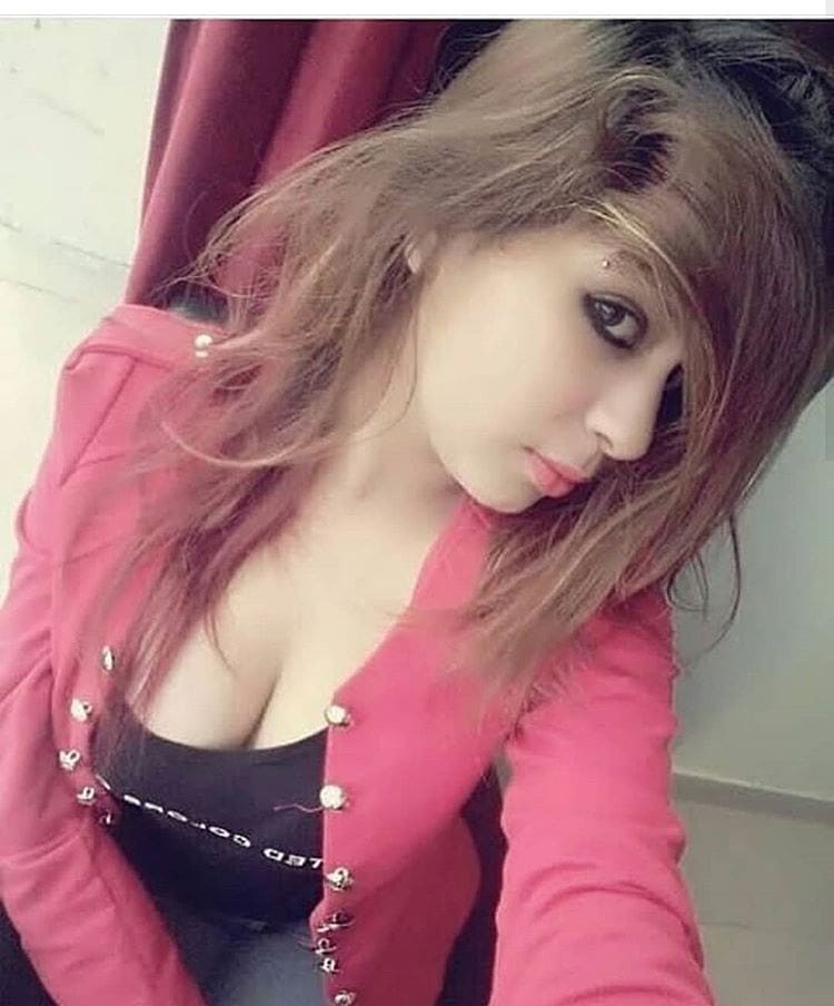 Indian Girl Selfie Facebook Photo