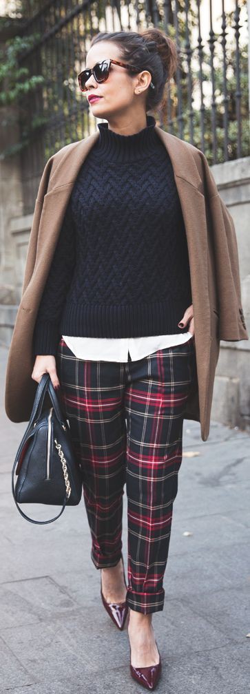 Fashion collection outfit plaid pants, checkered trousers, street fashion, belted plaid: Checkered Trousers,  Street Style,  Brown Outfit,  Plaid Outfits,  Checked Trousers  