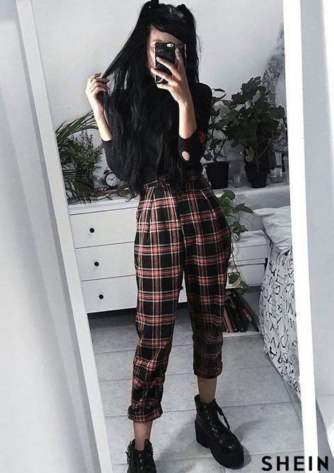 Black style outfit with trousers, leggings, tartan | Tweed Pants ...