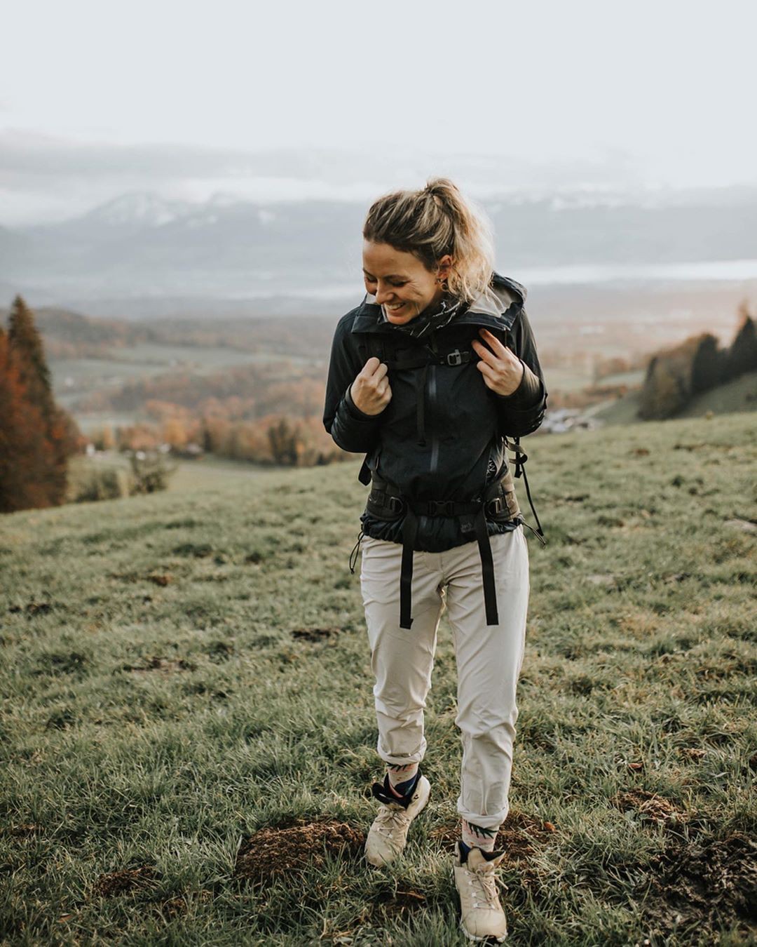 Outfit ideas with jacket, jeans: Hiking Outfits  