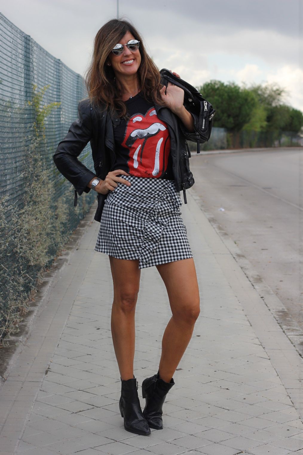 Trendy clothing ideas moda rolling stones camiseta rolling stones, the rolling stones: T-Shirt Outfit,  White Outfit,  Street Style  