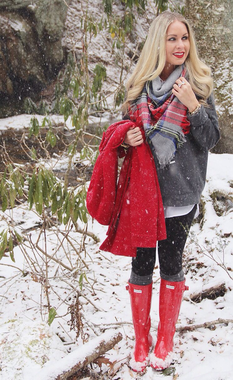 Red hunter boot outfits hunter boot ltd, winter clothing: winter outfits,  Wellington boot,  Boot Outfits,  Red Outfit  