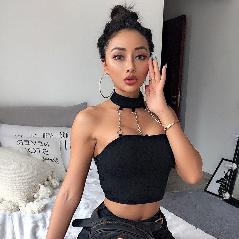 Outfit instagram tube top chain, sleeveless shirt, photo shoot, black hair, tube top, crop top, t shirt: Crop top,  Sleeveless shirt,  Tube top,  T-Shirt Outfit,  Black hair,  Bandeau Dresses  