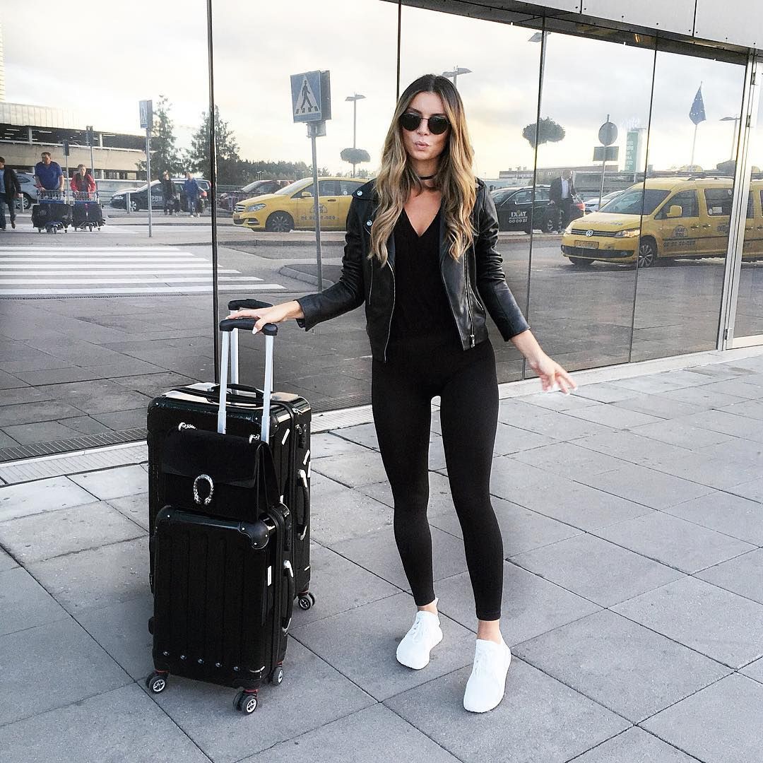 Travel outfits cold to warm: Street Style,  Airport Outfit Ideas  
