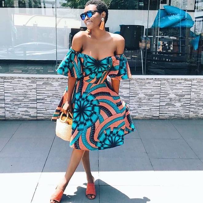 Popular Afro-American Outfit Design For Women: African fashion,  Ankara Dresses,  Ankara Outfits,  Asoebi Styles,  African Dresses  