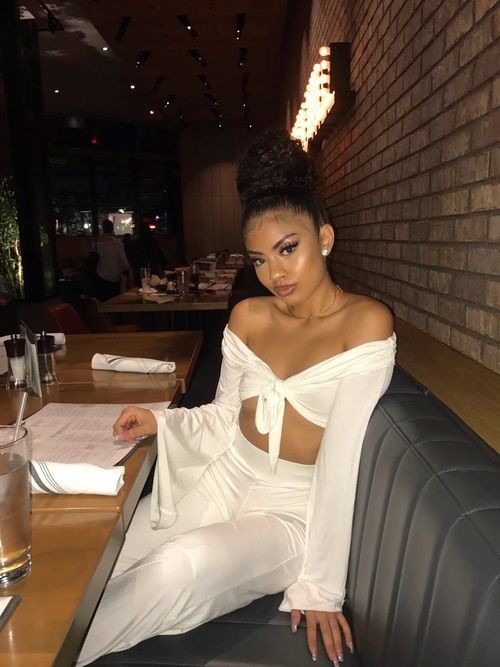 Outfit ideas birthday clothes baddie, wedding dress, clothes shop, casual wear, photo shoot, crop top: Crop top,  White Outfit,  17th Birthday Dresses  