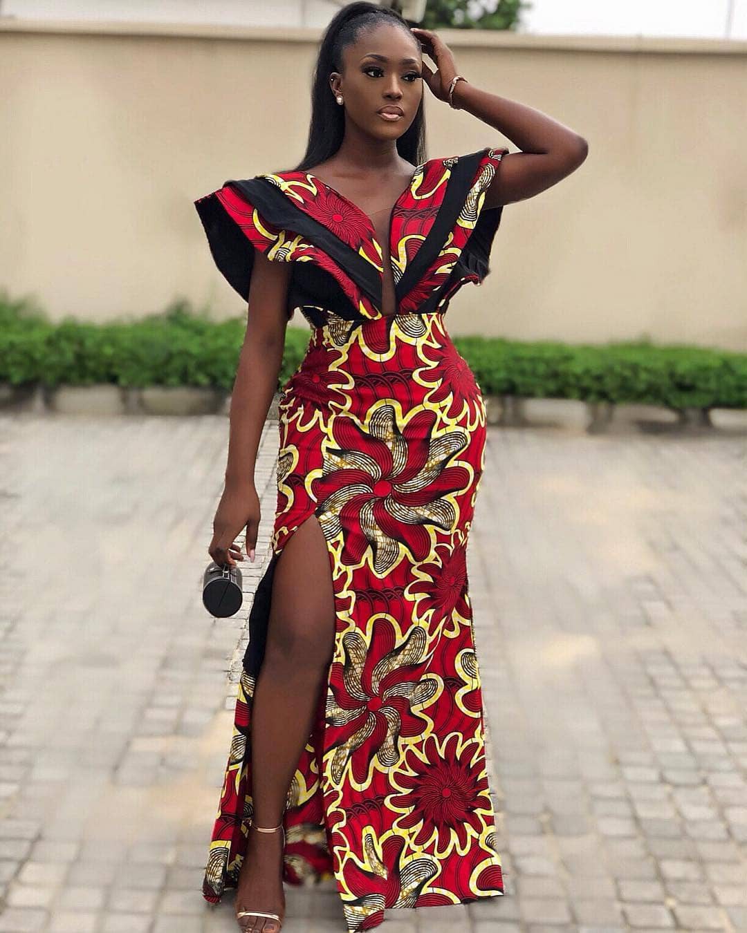 Bold Nigerian Attire Design For Black Girls: Ankara Outfits,  Ankara Dresses,  African Attire,  Printed Ankara,  African Dresses,  Printed Dress  