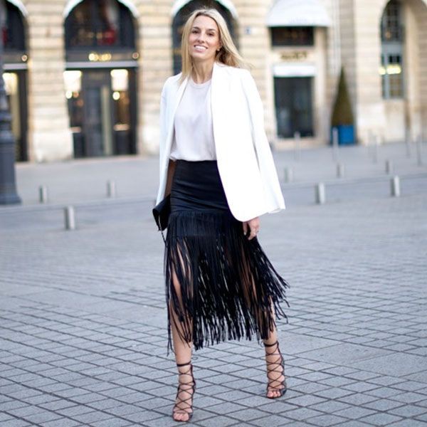 Colour outfit franjas street style, street fashion, fashion blog, pencil skirt: fashion blogger,  Pencil skirt,  Street Style,  Black And White Outfit,  Fringe Skirts  