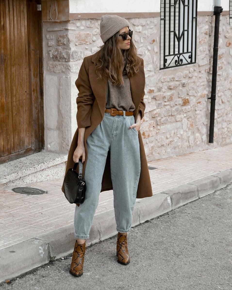 Beige and khaki colour ideas with fashion accessory, vintage clothing, trousers: Vintage clothing,  Fashion accessory,  Street Style,  Beige And Khaki Outfit,  Slouchy Pants  