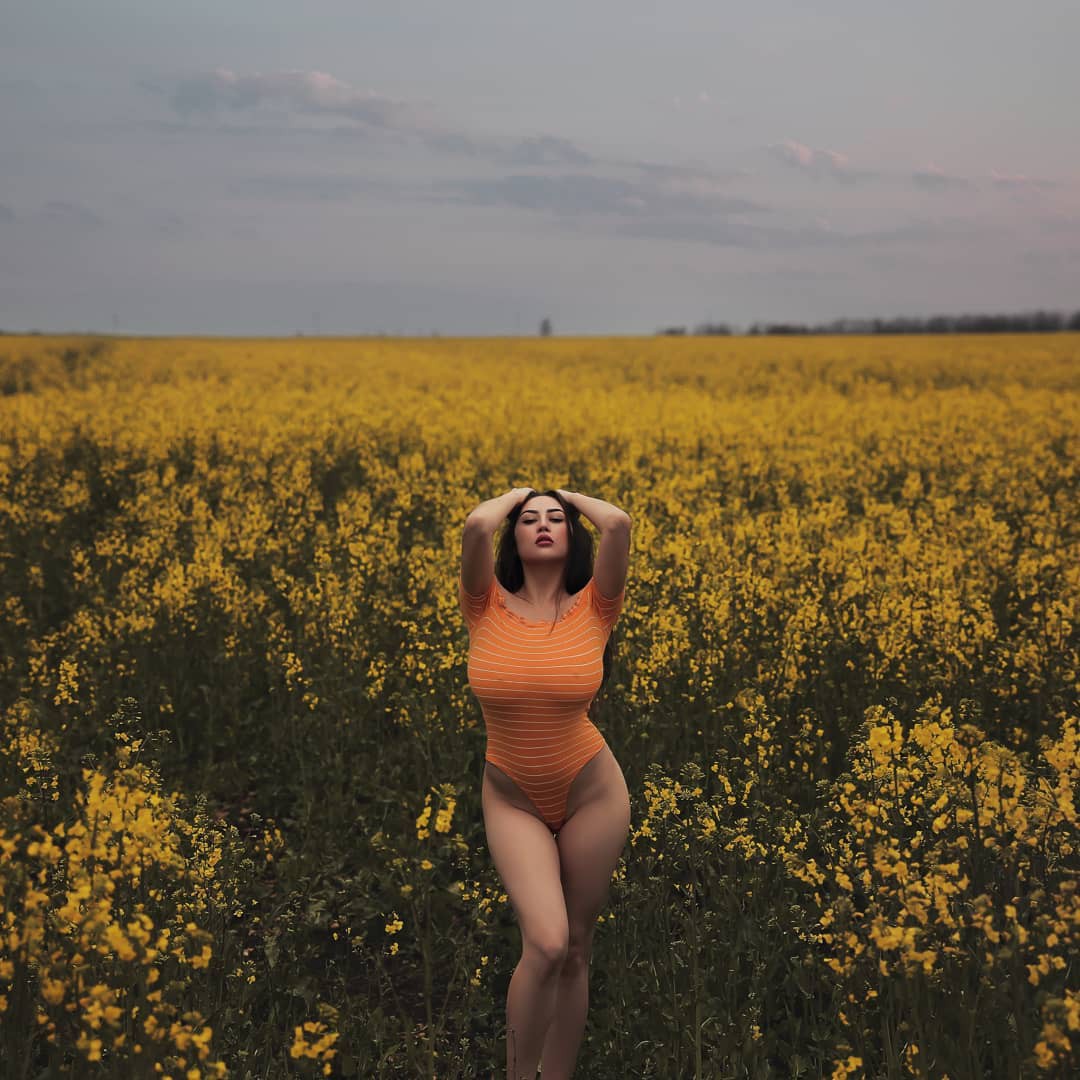 Louisa Khovanski photography ideas, people in nature, mustard plant: Louisa Khovanski Hot,  Louisa Khovanski Instagram  