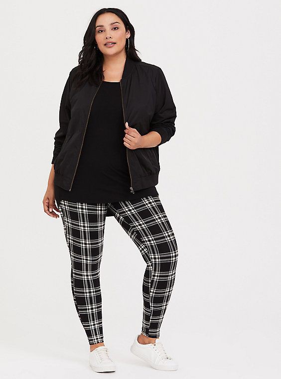 Black clothing ideas with capri pants, trousers, leggings: Black Outfit,  Flight jacket,  Capri pants,  Legging Outfits,  White tie  