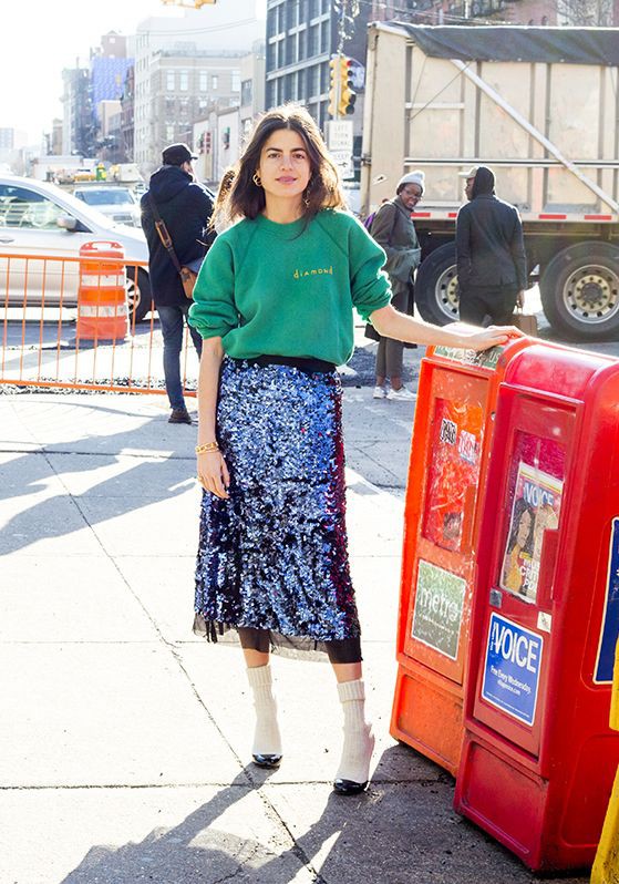 Orange outfit style with pencil skirt, trousers, blazer: Pencil skirt,  T-Shirt Outfit,  Sequin Dresses,  Street Style,  Orange Outfits  