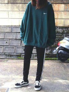 Turquoise and green outfit Pinterest with leggings, sweater, hoodie: Lapel pin,  T-Shirt Outfit,  Street Style,  Turquoise And Green Outfit,  Girls Hoodies  