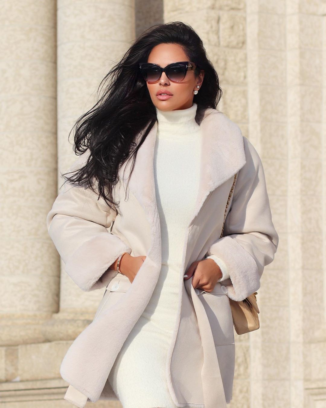 white outfit instagram with blazer, coat, sunglasses, eyewear: White coat,  White Blazer,  Stylish Party Outfits  