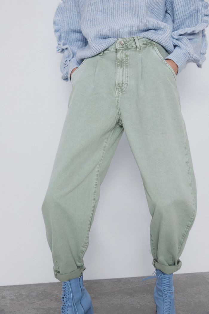 Pantalones vaqueros verdes zara twinset slouchy jeans, fashion accessory: Fashion accessory,  Twinset Slouchy Jeans,  Khaki Outfit,  Slouchy Pants  