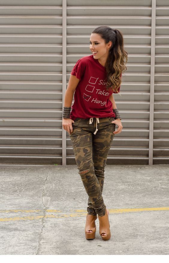 Legibilidad Humano Baya Combinar pantalón militar mujer | Army Pants Outfit | Camo Pants, Maroon  And Brown Outfit, Pantalón Verde