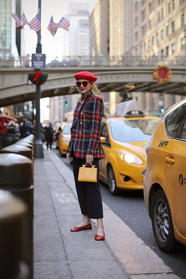 Style outfit balmain plaid jacket, street fashion, plaid jacket, t shirt: T-Shirt Outfit,  Plaid Jacket,  Street Style,  yellow outfit,  Outfits With Beret  