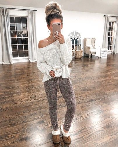 Cute lazy day outfits, fashion model, casual wear: fashion model,  Brown And White Outfit,  Quarantine Outfits 2020  