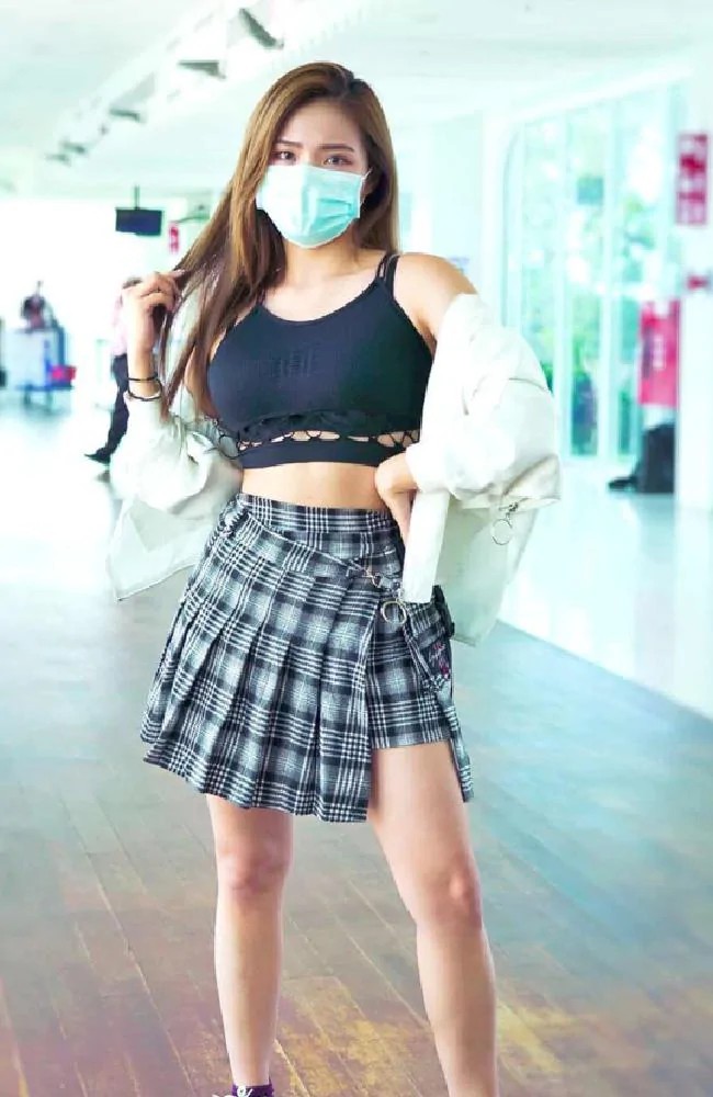 Outfit ideas coronavirus instagram post, 2019–20 coronavirus pandemic, influencer marketing, fashion model, gas mask: fashion model,  White Outfit,  Gas mask,  Corona Virus Dresses  