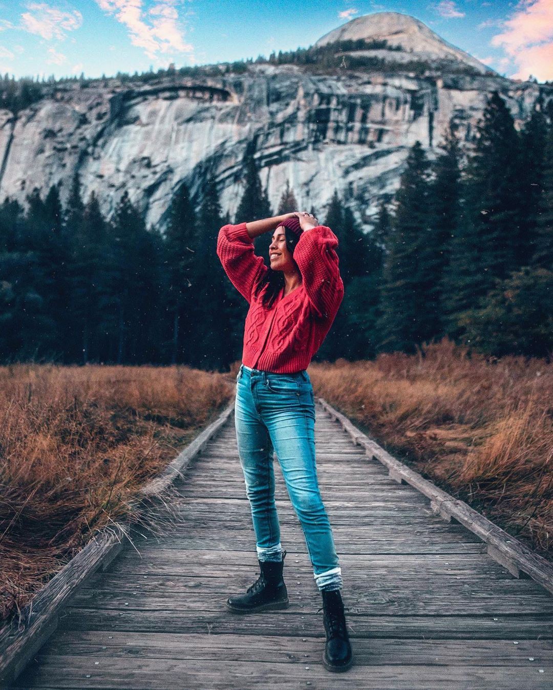 Trendy clothing ideas yosemite national park yosemite national park, mountainous landforms: Red Outfit,  Hiking Outfits  