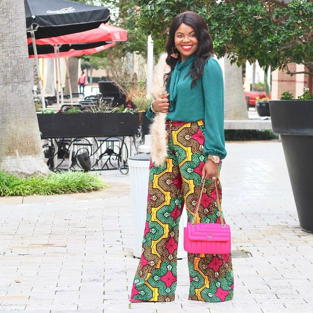 Fashionable African American Clothing Ideas For Black Girls: Ankara Dresses,  Ankara Outfits,  Asoebi Styles,  Colorful Dresses,  Printed Ankara,  African Dresses  