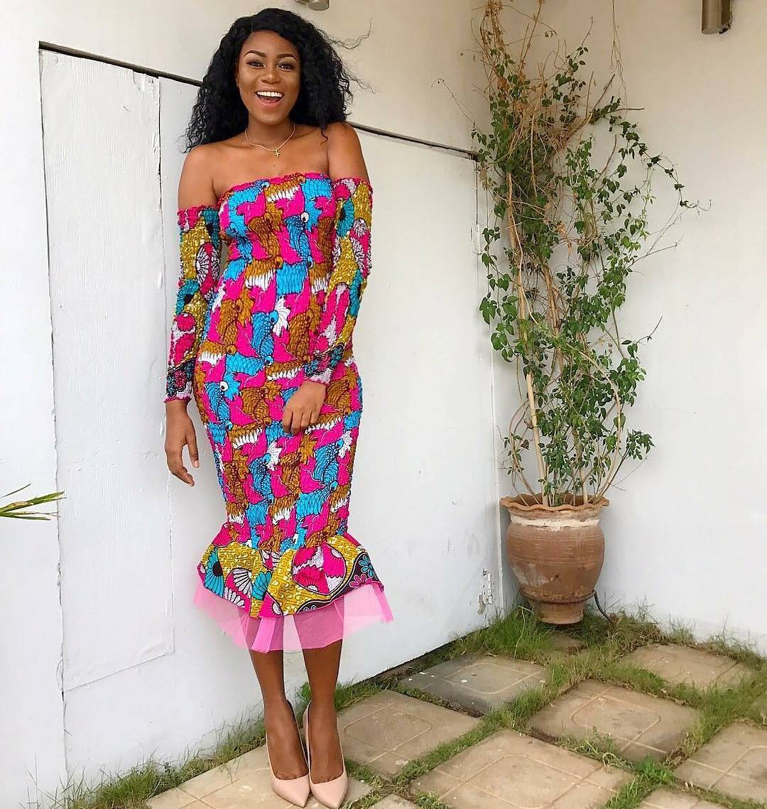 Bold Ankara Apparel Inspo For Girls: Ankara Fashion,  Ankara Outfits,  Ankara Dresses,  Printed Dress,  Asoebi Special  