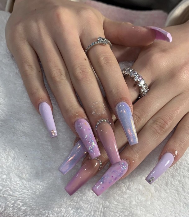 Cute nails: 