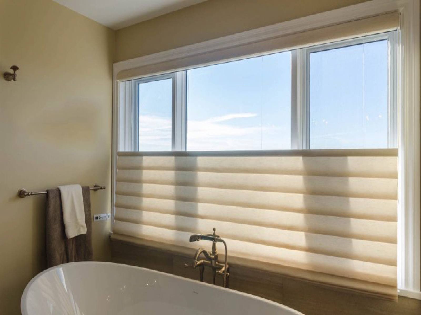 Reasonable Plantation Shutters Sydney: 