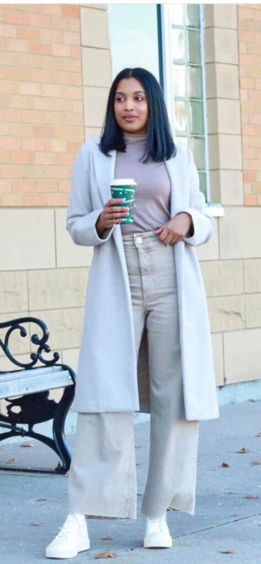 Wide Leg Jeans With Coat: White coat,  Wide-Leg Jeans,  sneakers,  Short hair,  Boyfriend Pants  