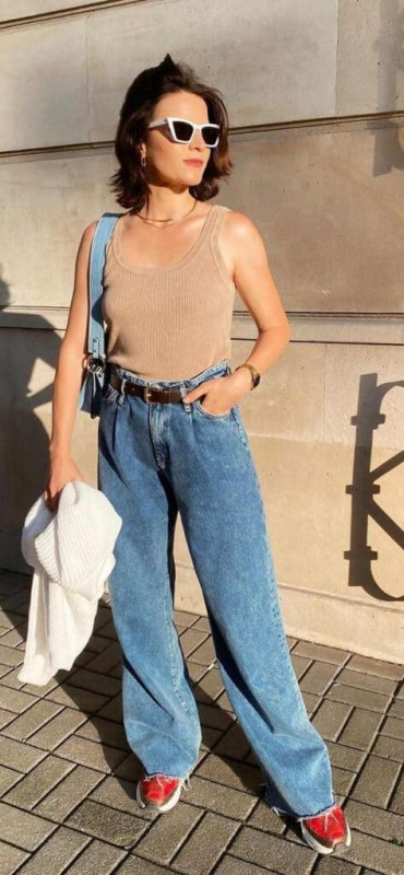 Wide Leg Jeans With Tank Top: tank top,  Wide-Leg Jeans,  Blue Jeans,  Short hair,  Boyfriend Pants  