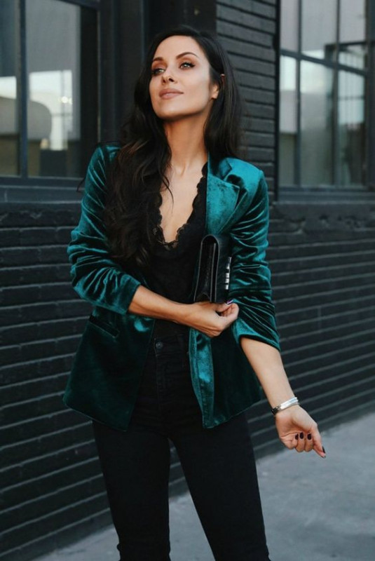 Street Style Velvet Fashion Idea For Girls: Velvet Outfits  