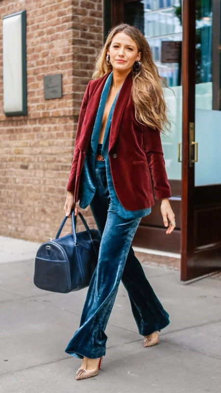 Celebrity Inspired Velvet Blazer Outfit: Velvet Outfits,  Celebrity Inspired Outfit,  Celebrity Street Style,  Winter Casual,  Celebrity Fashion,  Blazer Outfit  