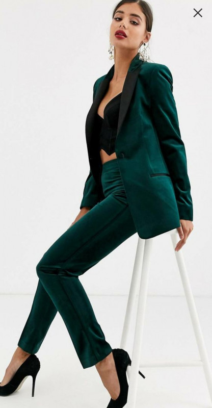 All Green Velvet Outfit - Fashion Model: Velvet Outfits,  fashion model,  Fashion photography,  Blazer Outfit  