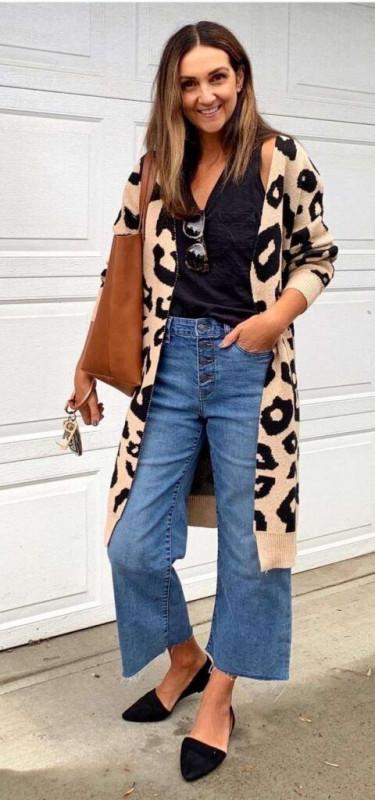 Wide Leg Jeans And Fuzzy Leopard Cardigan: Wide-Leg Jeans,  blue jeans outfit,  jacket,  Sunglasses,  Boyfriend Pants,  Cardigan Jeans  