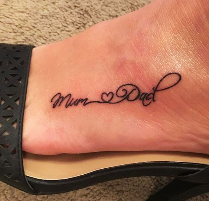 Mom Loves Dad Tattoo For Family Members