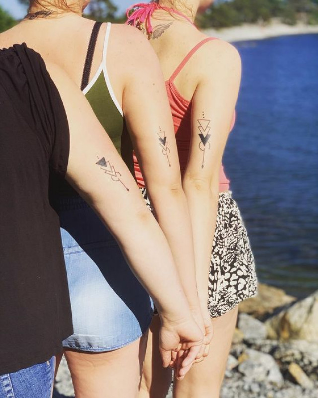 99 Beautiful Mom Tattoo Ideas That Celebrate The MotherChild Bond  Bored  Panda