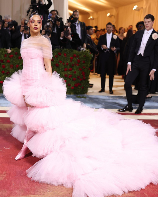 Tessa Thompson at the Met gala 2022: 