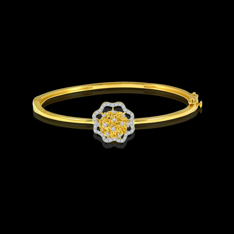 LATEST DIAMOND HOOP EARRINGS FROM DIAMONDTREE: 