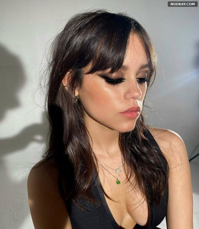 Top 20 Jenna Ortega Sexy Looks That Will Blow Your Mind Makeup