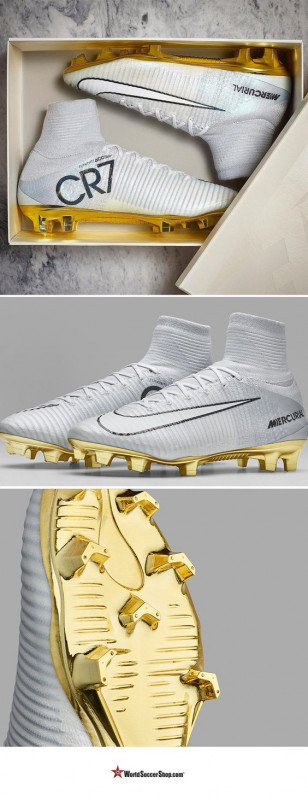 Nike Soccer Shoes: 